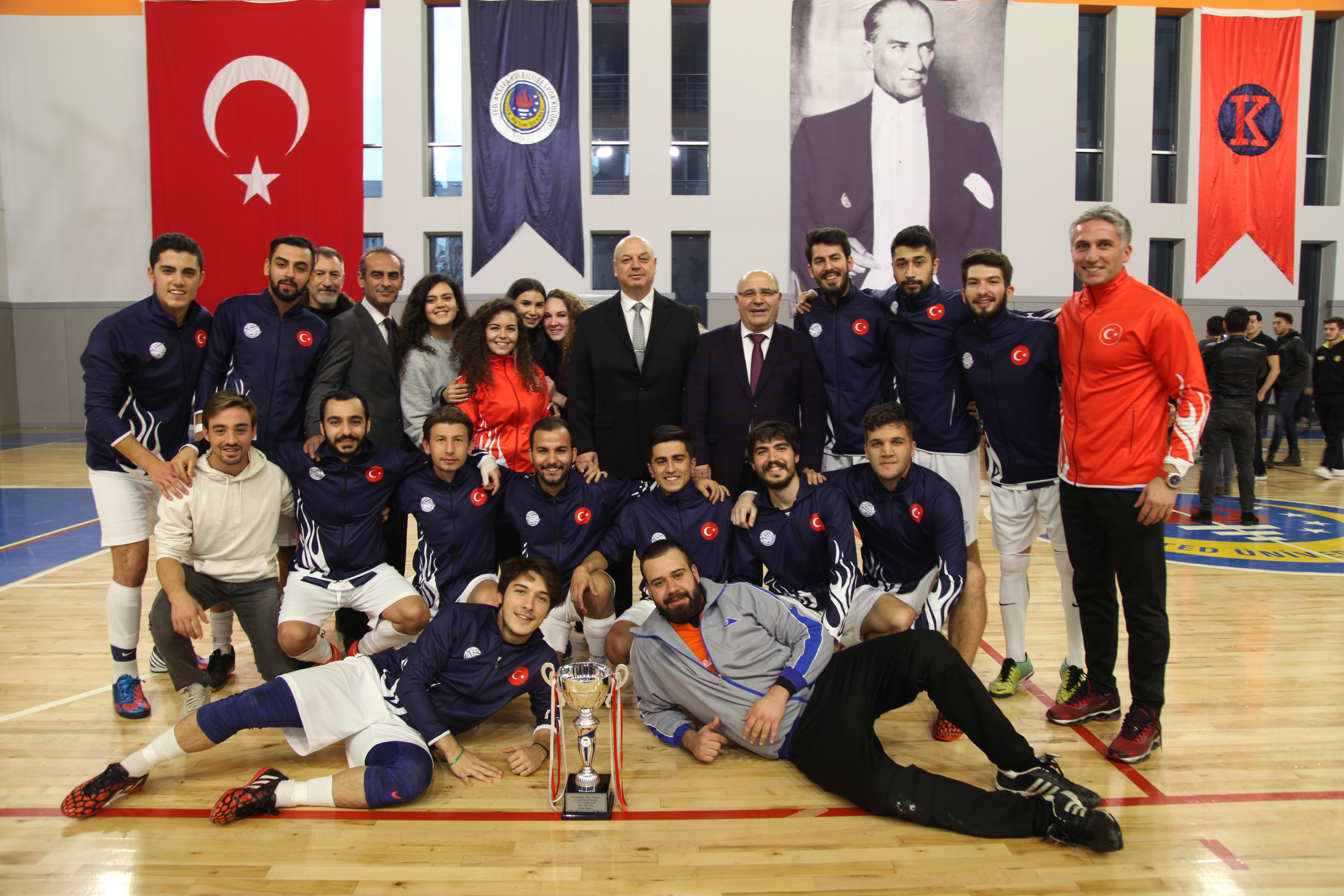 T.Ü.S.F Erkek Futsal Kupa Töreni